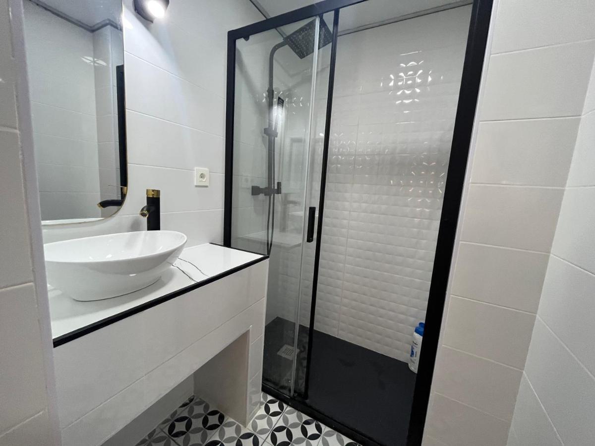 Bs4 Suite Luxury Madrid Centro Luaran gambar