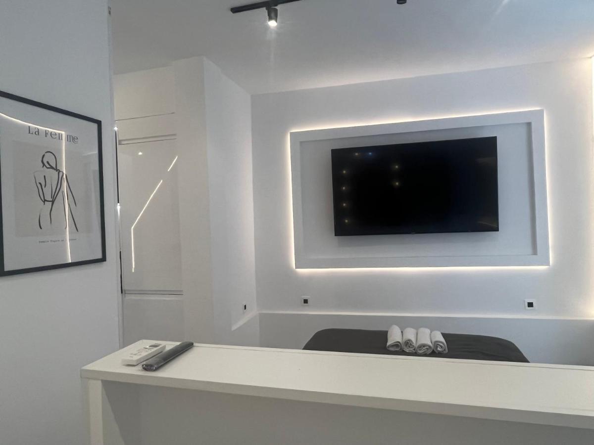 Bs4 Suite Luxury Madrid Centro Luaran gambar