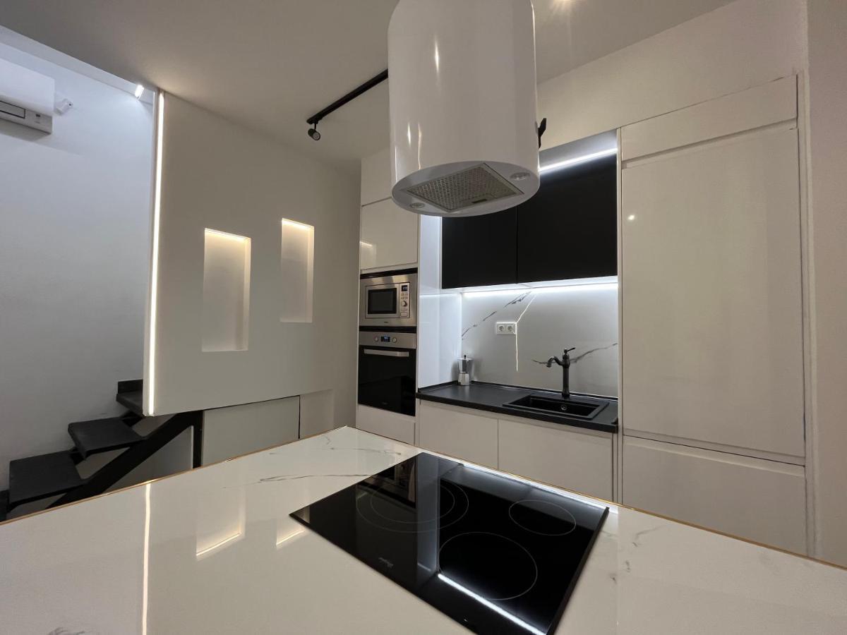 Bs4 Suite Luxury Madrid Centro Luaran gambar