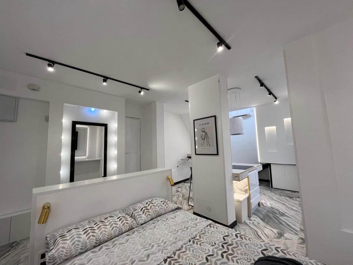 Bs4 Suite Luxury Madrid Centro Luaran gambar